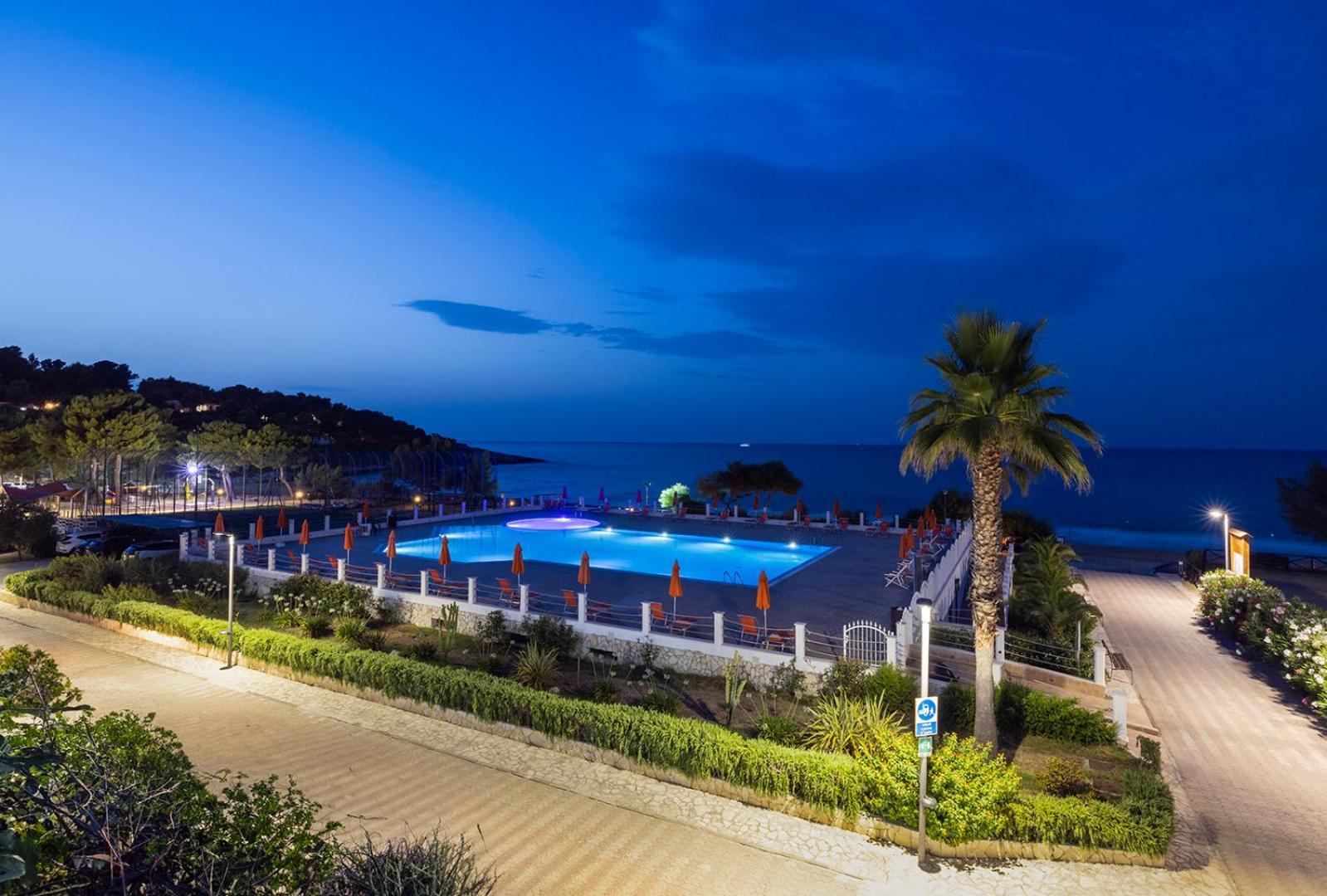 Crovatico Club Vacanze فيستَ المظهر الخارجي الصورة